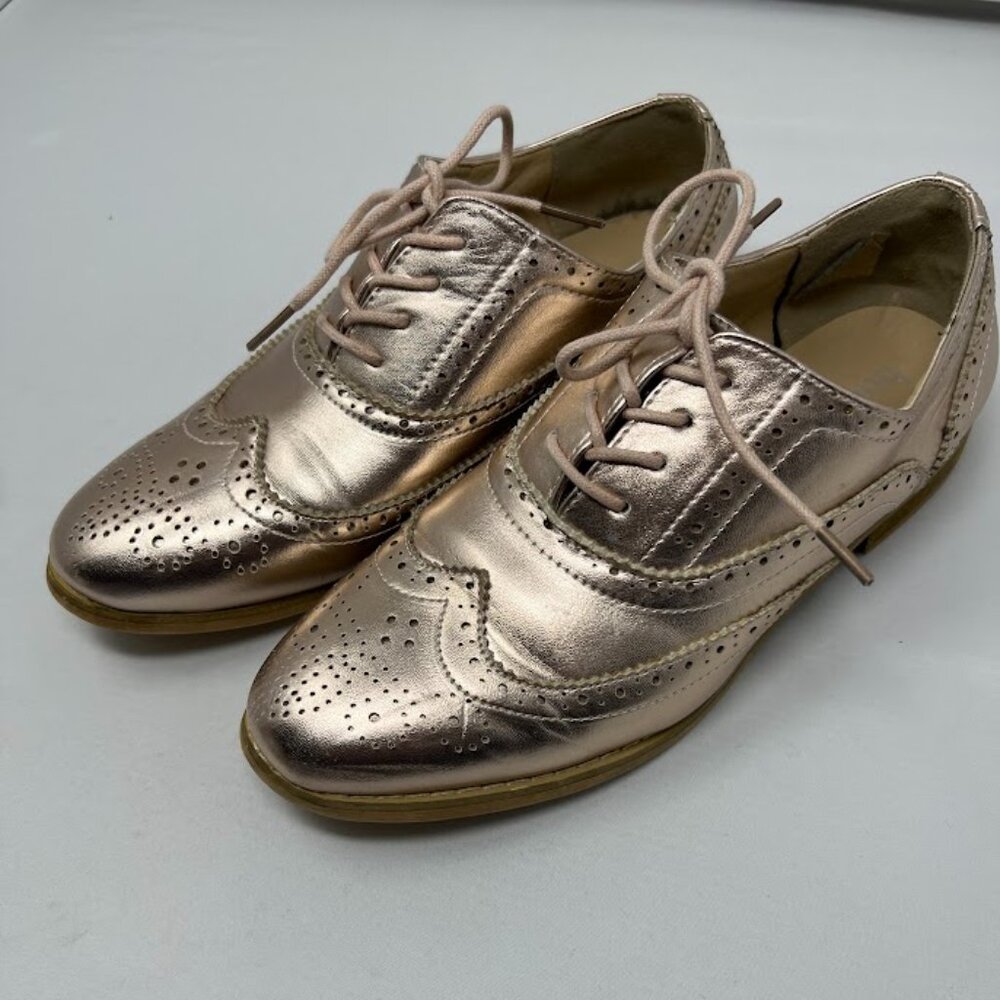 Rose gold Bucco size 8 women's Oxfords